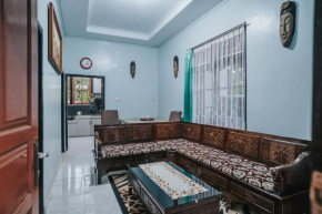 Agus Hidden Homestay - Banjar Sweet Village